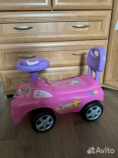 Детская машинка каталка толокар беговел