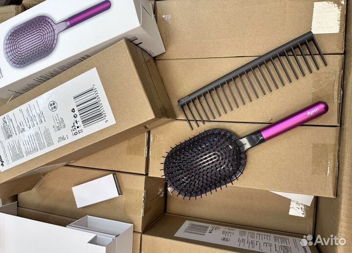 Расческа Dyson