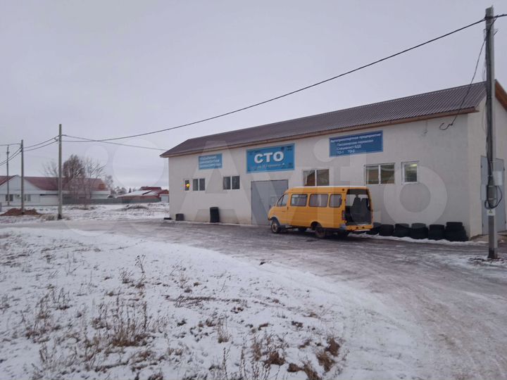 Гараж, > 30 м²