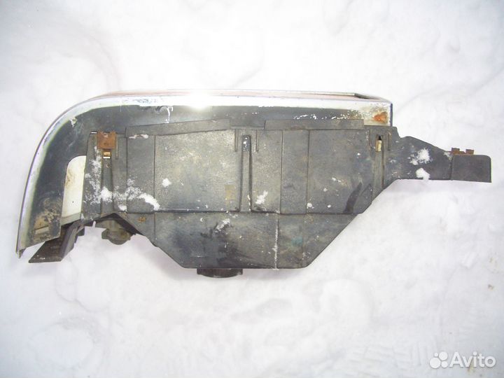 Фара правая Форд Эксплорер с 90