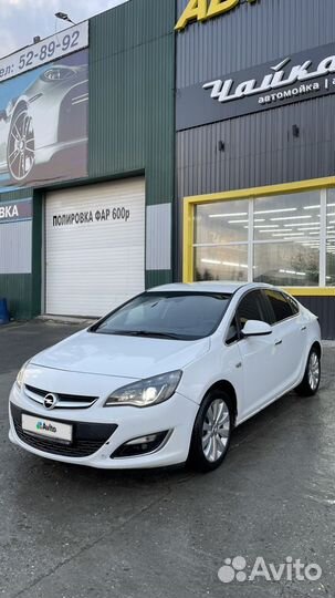 Opel Astra 1.6 МТ, 2013, 185 000 км