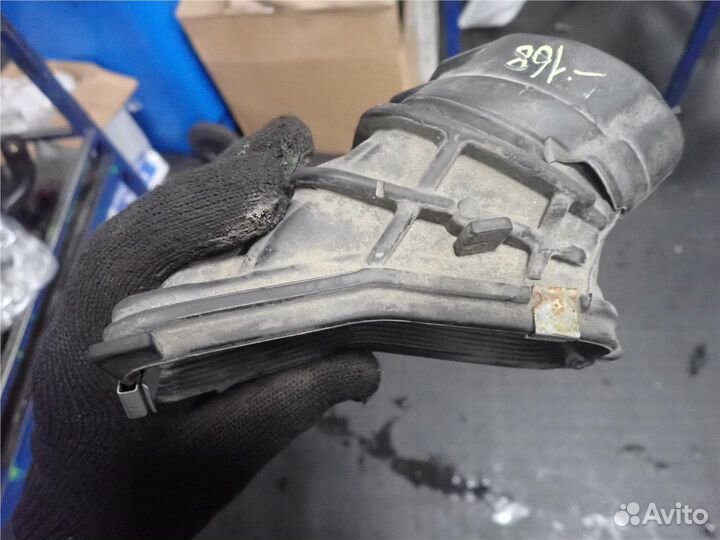 Воздухозаборник Ford Escape 2015, 2018