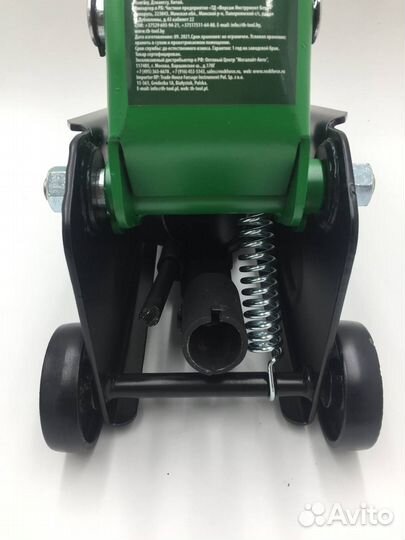 Подкатной домкрат 2.5т. h135мм - h395мм rockforce