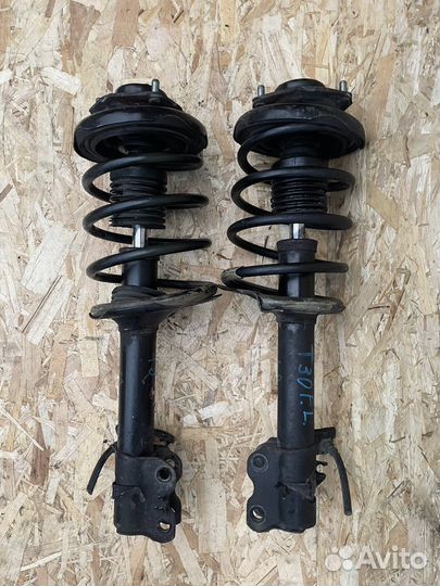 Амортизаторы передние Nissan X-Trail T30