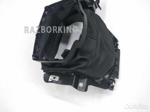 Кожух рулевой колонки