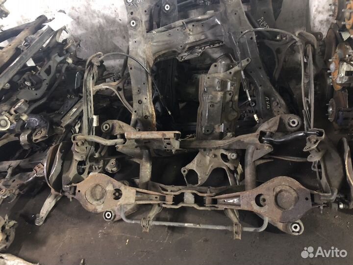 Балка задняя в сборе Jaguar X-type 2.1