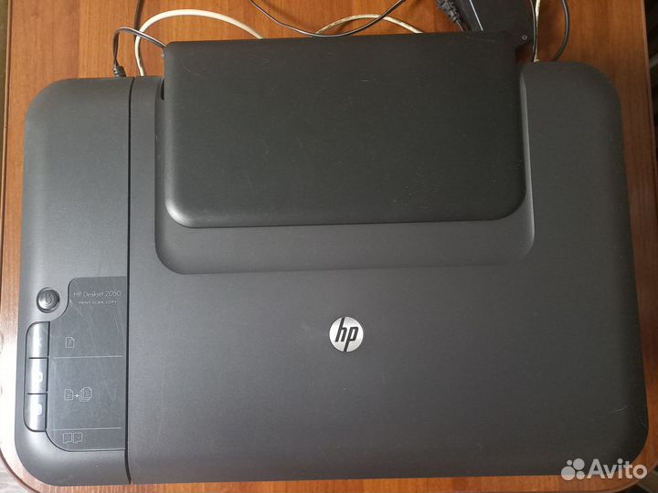 Принтер HP deskjet 2050