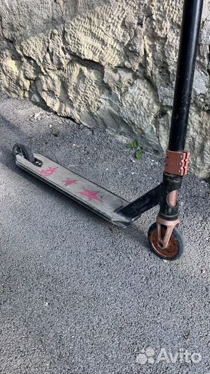 Трюковой самокат tech team duker 404