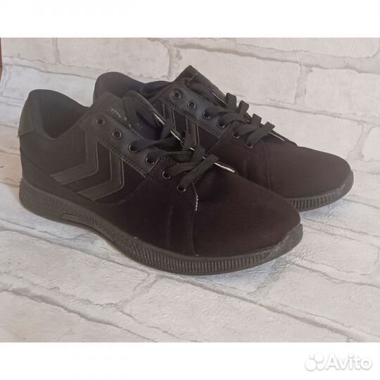 Кроссовки мужские 43 новые