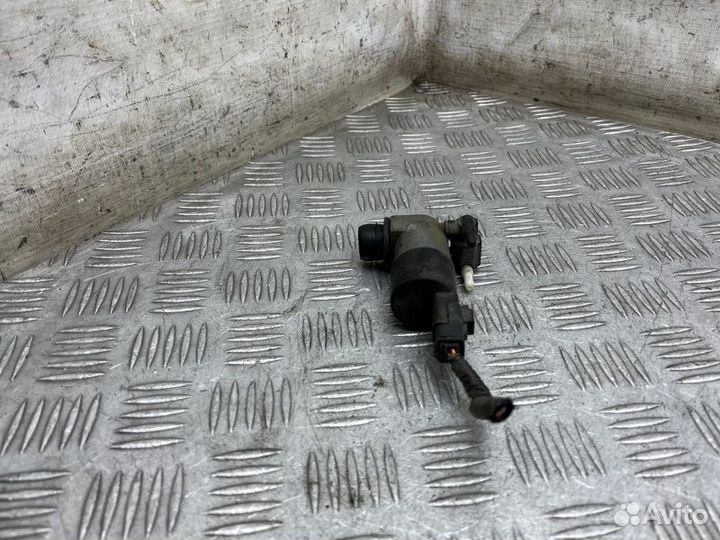 Насос омывателя Nissan Qashqai J10 MR20DE 2007