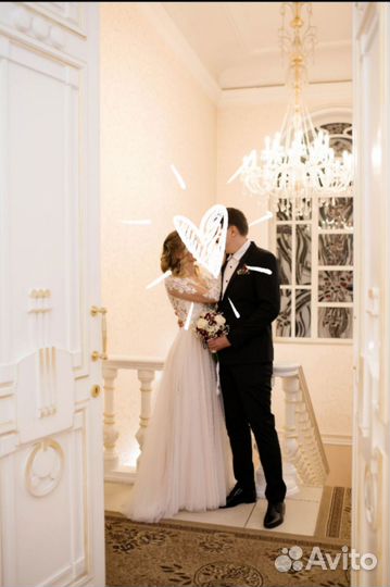 Свадебное платье и шубка