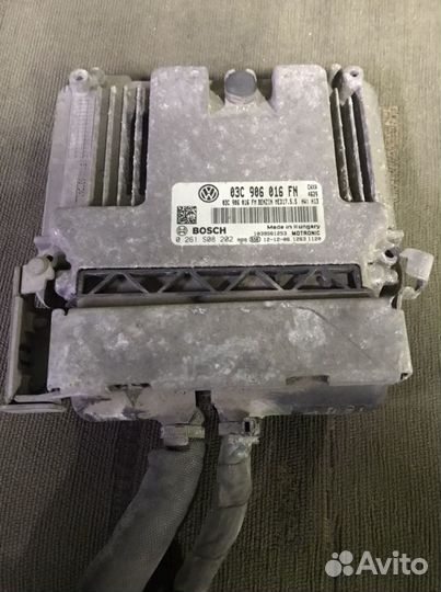 Блок упоавления двиготелем шкода окт А5 1.4л