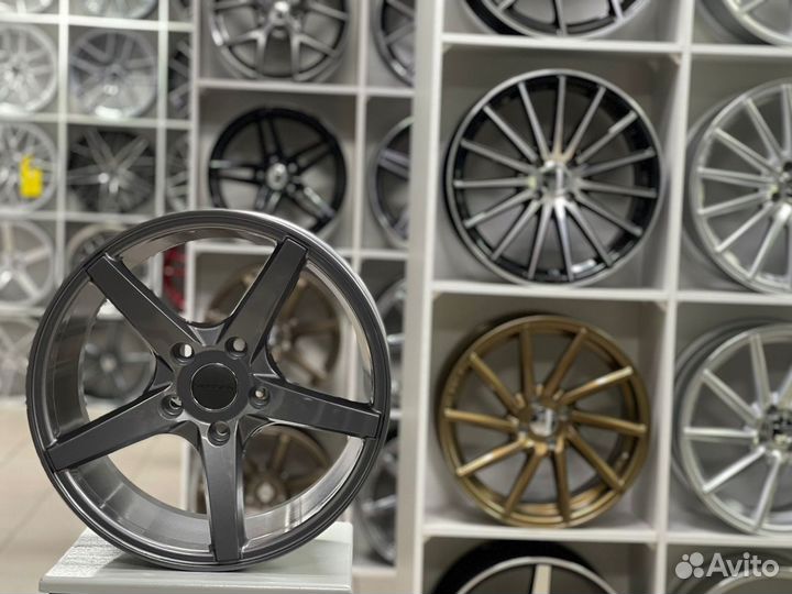 Диски Vossen VPS303 R16