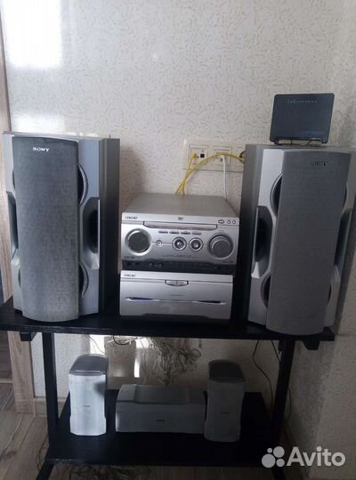 Музыкальный центр sony