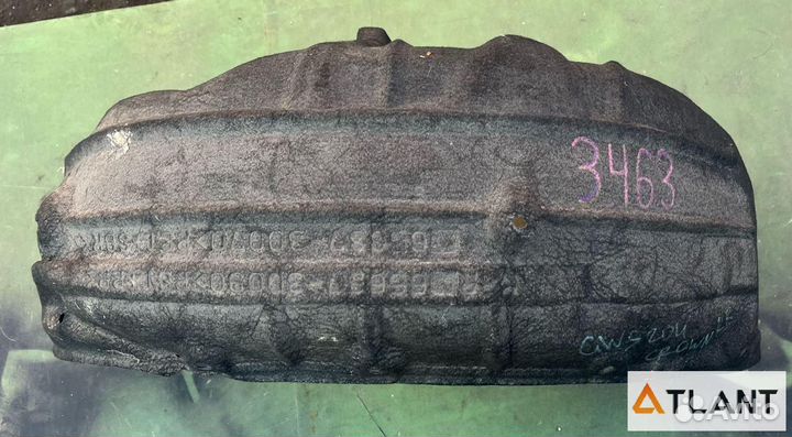 Подкрылок задний правый toyota crown