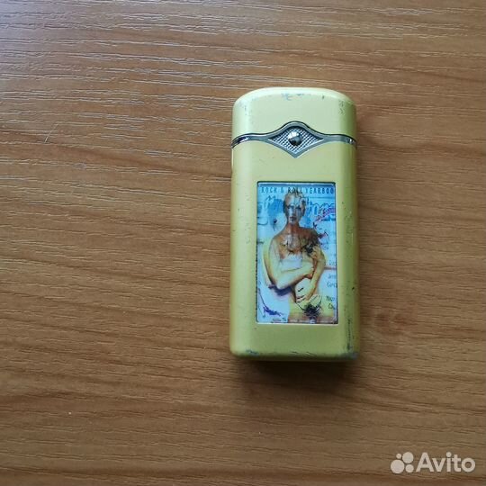 Винтажная газовая зажигалка (металлическая)