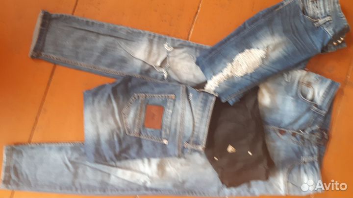 Джинсы