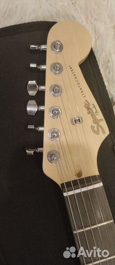 Электрогитара Fender Squier MM Stratocaster
