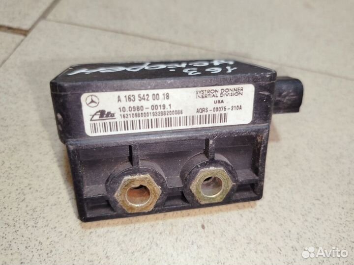 Датчик ускорения Mercedes Benz w163