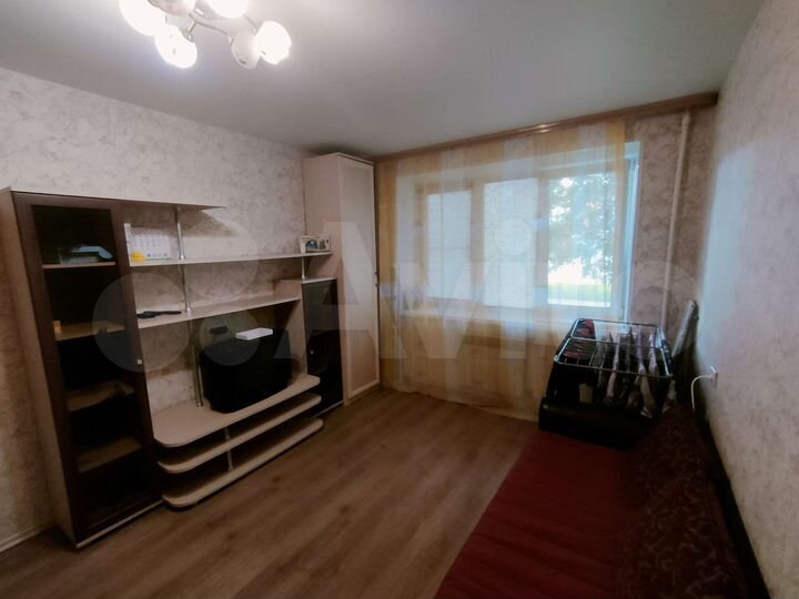 1-к. квартира, 32 м², 1/5 эт.