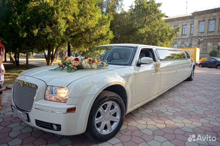 Прокат лимузинов. Аренда лимузина по Крыму