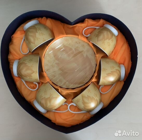 Чайный сервиз на 6 персон