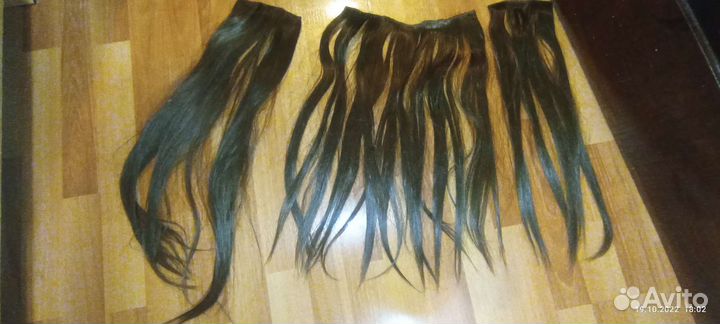 Волосы на заколках