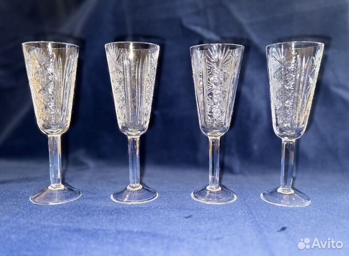 Хрустальные рюмки на ножке СССР