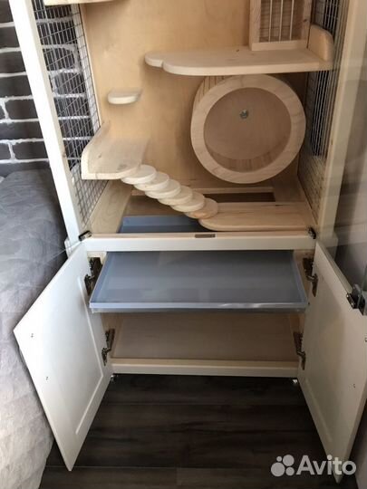 Витрина для шиншилл, делу «Тайга» с тумбой