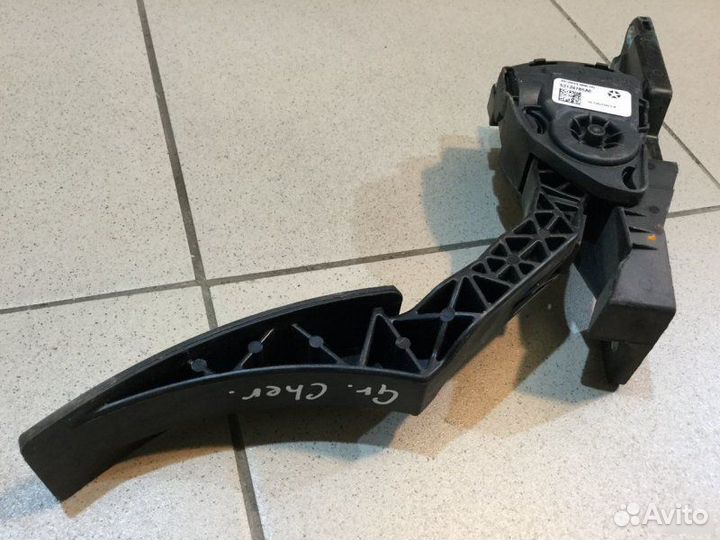 Педаль газа Jeep Grand Cherokee WK2 2010