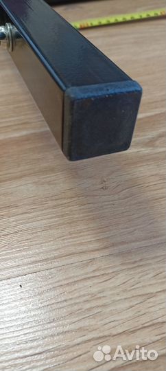 Перекладина на световую стойку