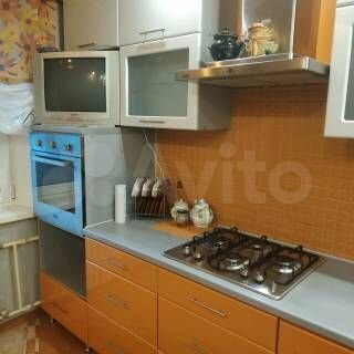 3-к. квартира, 63 м², 3/10 эт.