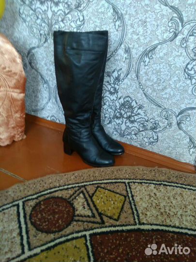 Сапоги высокие женские зимние и осенние кожаные