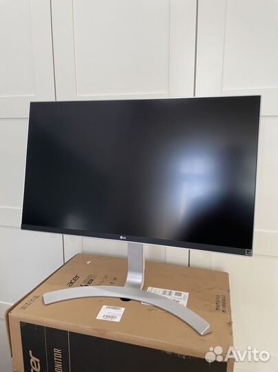 Монитор LG 27” 4K lg 27ud88-w