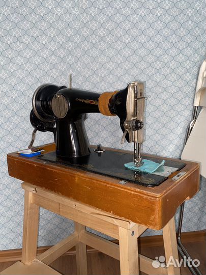 Швейная машина ручная лмз (резерв)