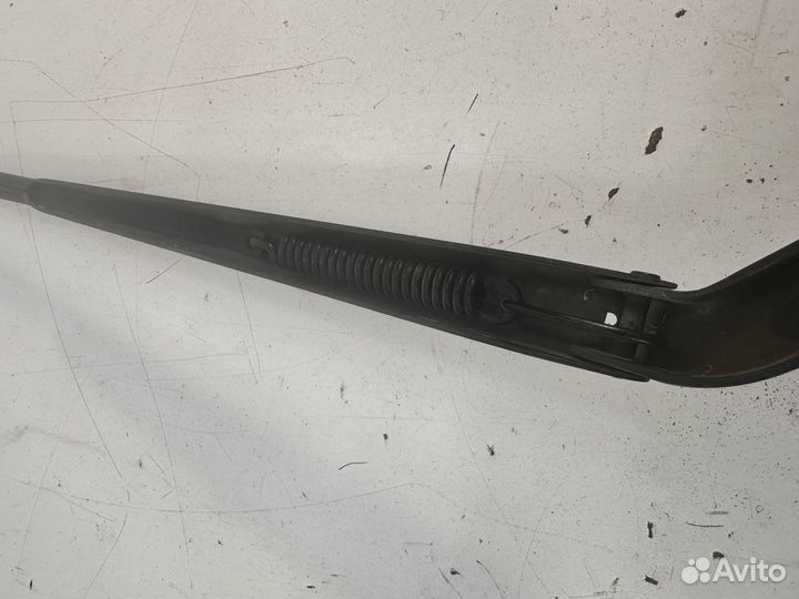 Ford fusion поводок дворника правый