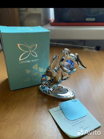 Фигурка с кристаллами Swarowski