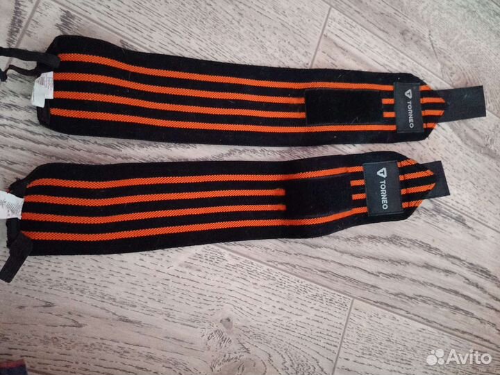 Бинты для фиксации запястий Torneo a-939