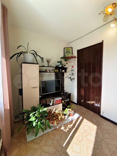 Комната 17,5 м² в 8-к., 3/5 эт.