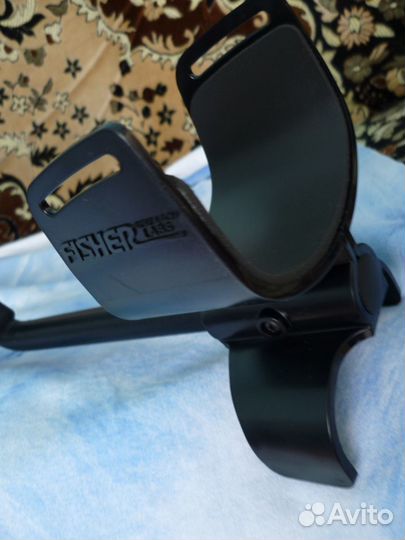 Металлоискатель fisher F44