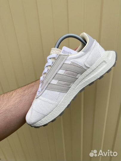 Кроссовки adidas retropy e5