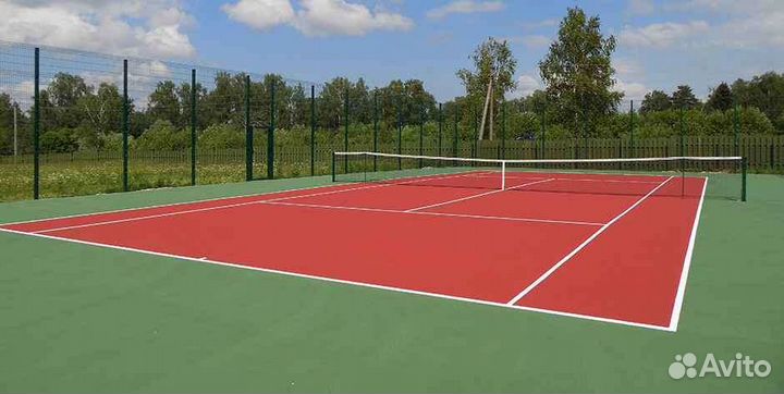 Тренер по большому теннису