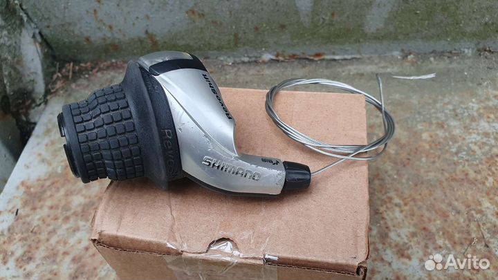 Манетка Shimano 8