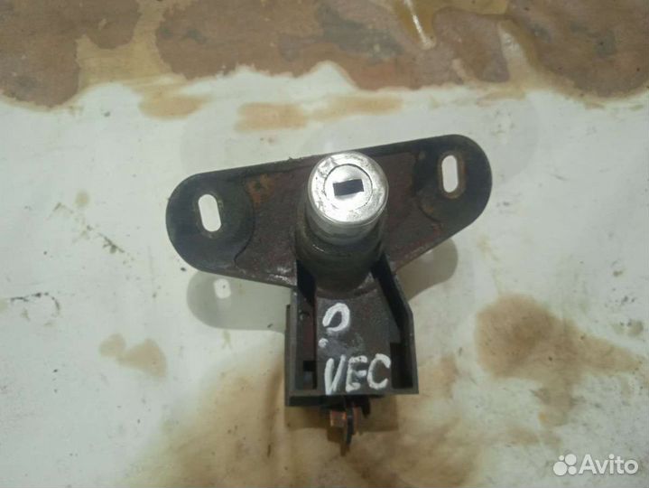 Кнопка открытия багажника opel vectra b nn