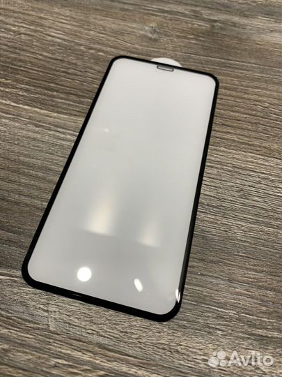 Защитное стекло iPhone x/xs/11 pro черное