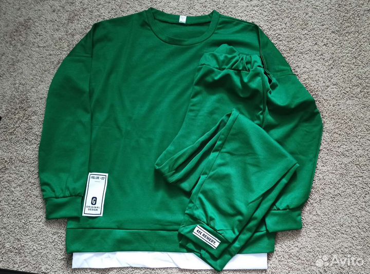 Спортивный костюм