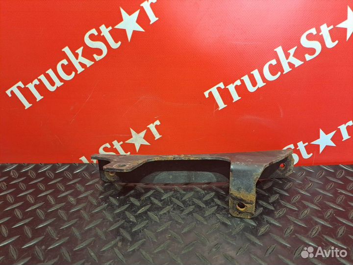 Кронштейн крыла левый Daf XF105