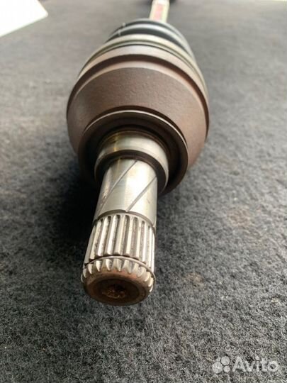 Привод правый Opel Astra H хэтчбек Z14XEP 2010