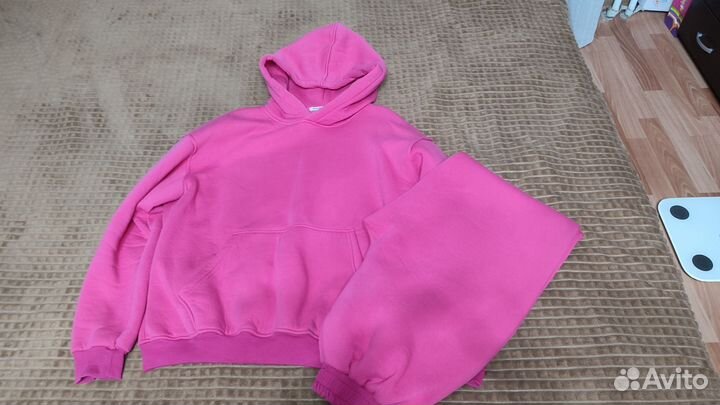 Спортивный костюм женский