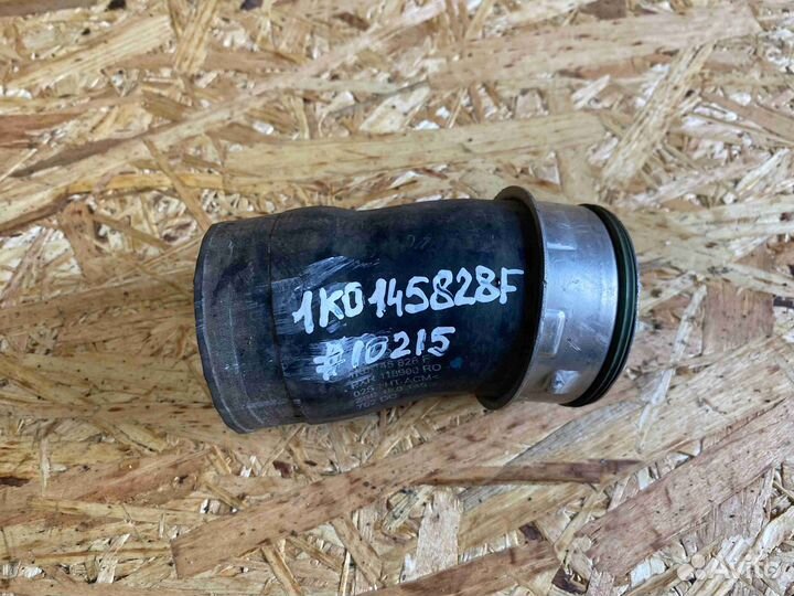 Патрубок интеркулера Volkswagen tiguan (5N1 2008-2